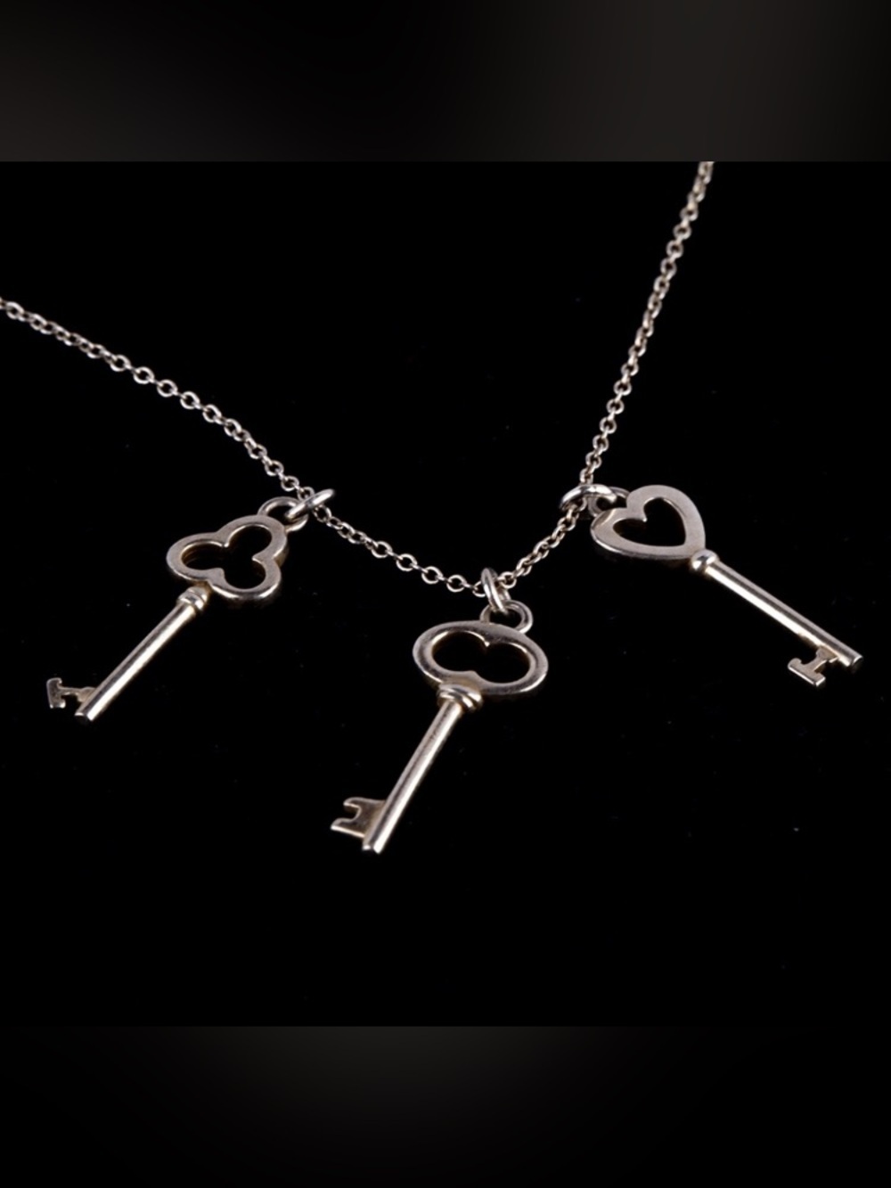 Excellent Condition Tiffany & Co. Silver Key Trio Pendant Necklace